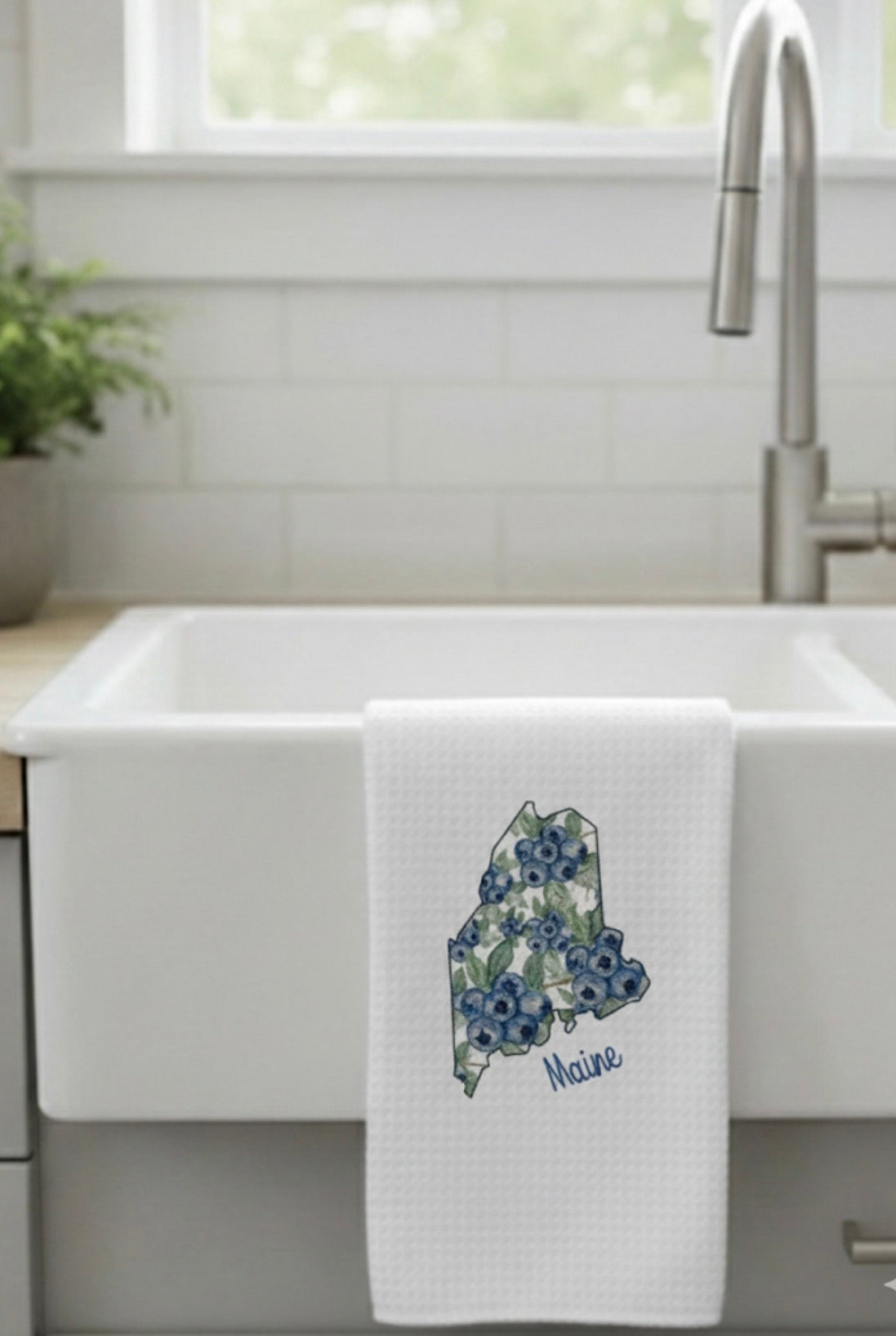 Microfiber Kitchen Towel Watercolor Art Maine Blueberries